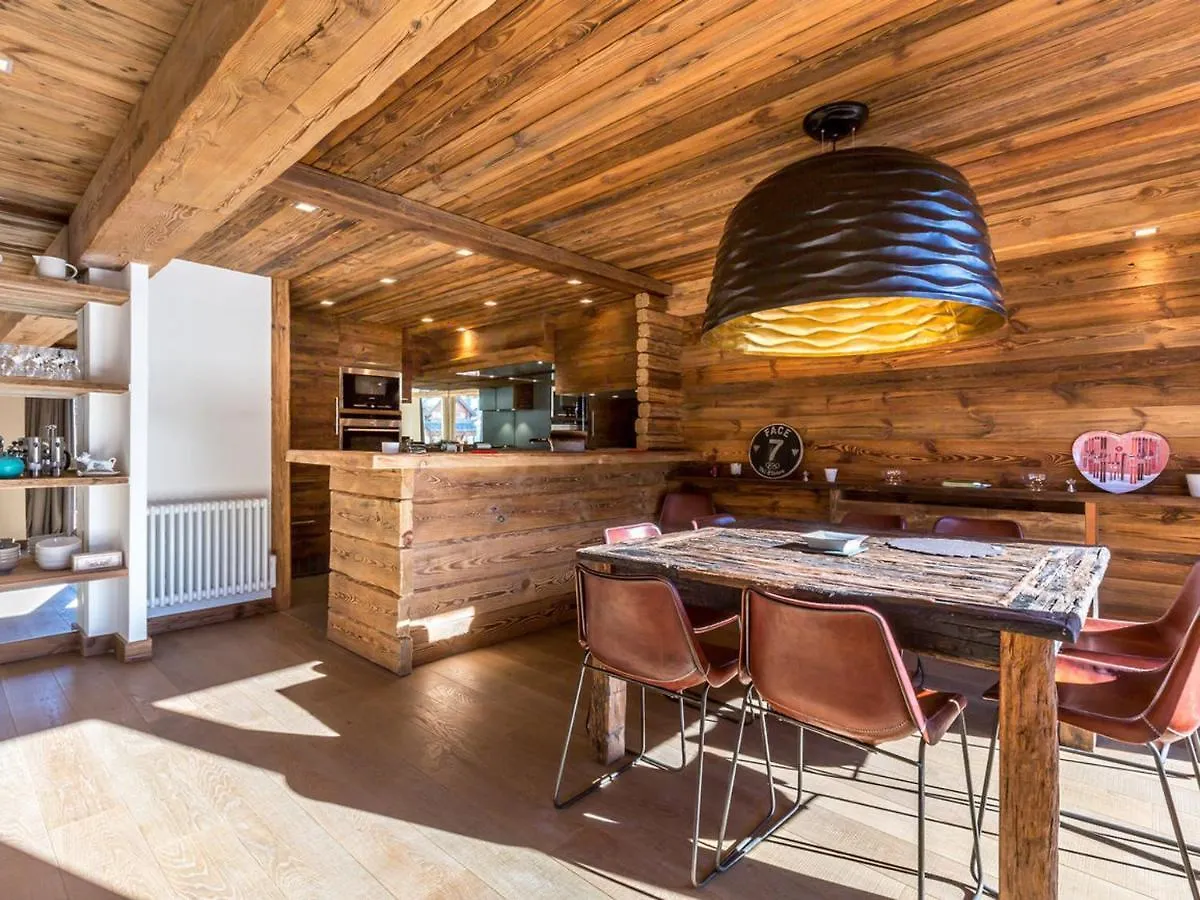 Chalet De Luxe 5 Pieces Avec Cheminee Et Conciergerie A Val-D'Isere - Fr-1-694-23 Apartment