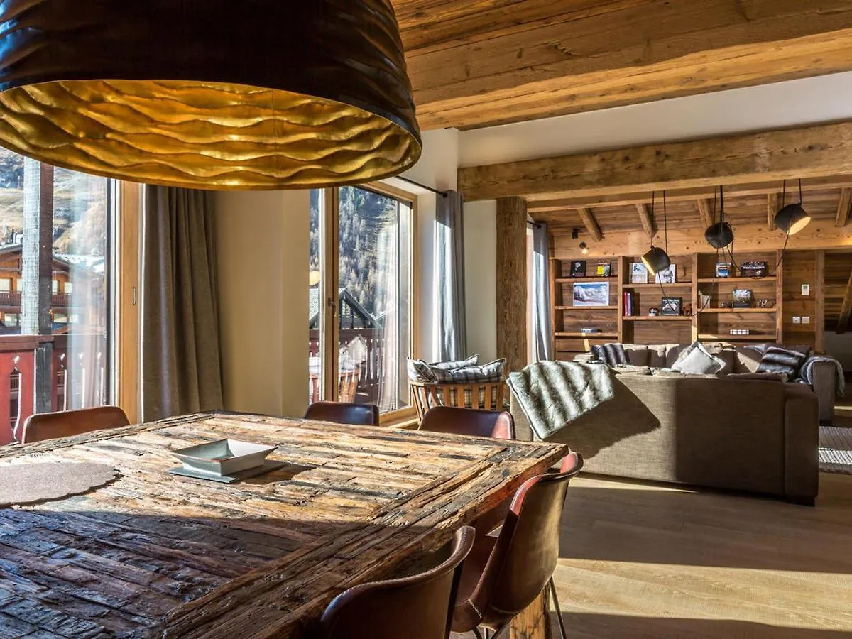 Apartment Chalet De Luxe 5 Pieces Avec Cheminee Et Conciergerie A Val-D'Isere - Fr-1-694-23 France